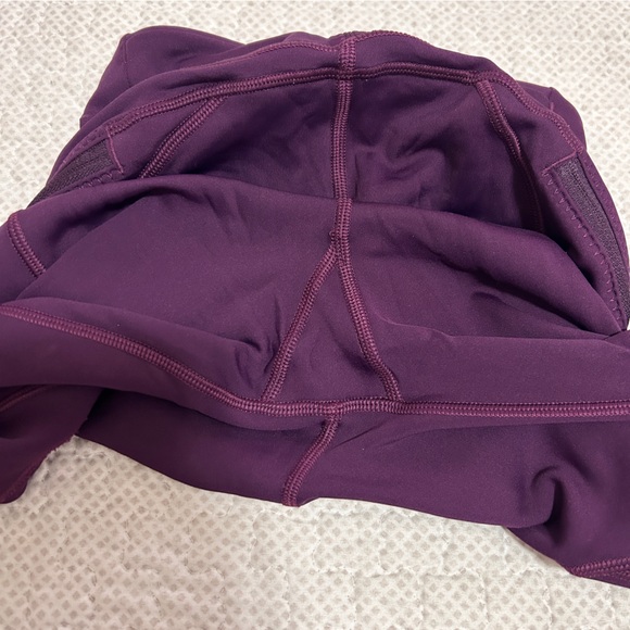 Lululemon First Mile Tech Tight - Picture 11 of 11